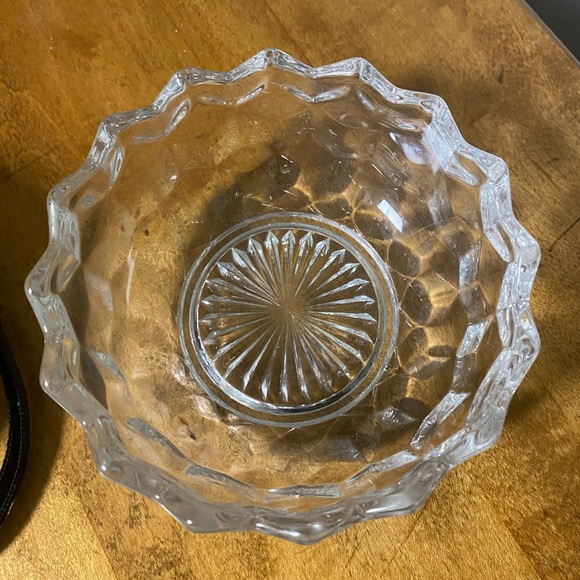 Vintage Fostoria American Small Bowl 4.5" - Picture 4 of 4